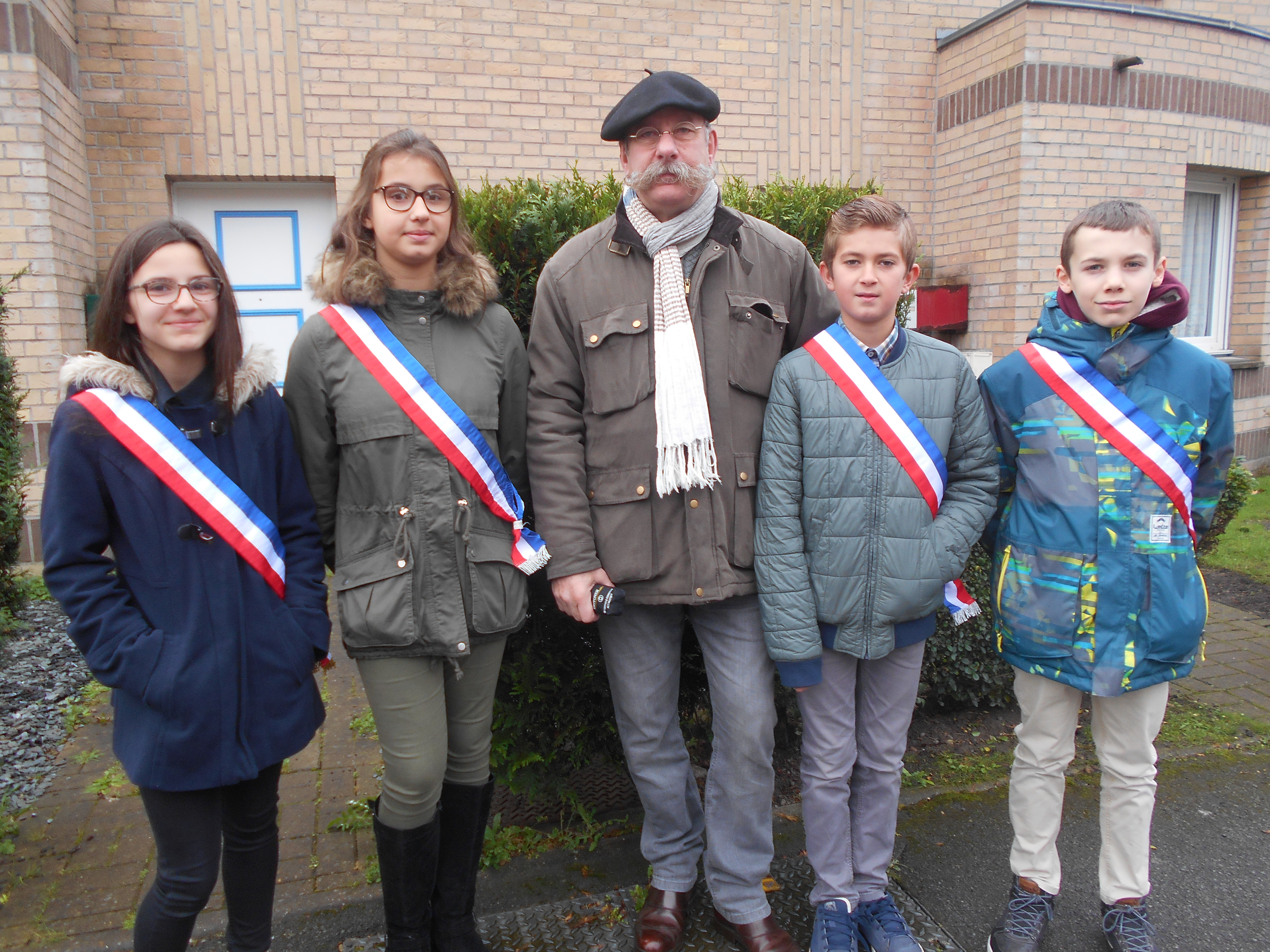 M. Decreton et le CMJ sortant